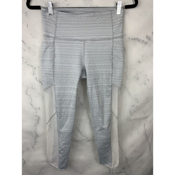 ATHLETA CHAT TO TOWN Sz S  Striped Gray White Crop Pocket Mesh Leggings - Picture 3 of 6